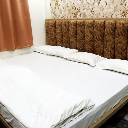 Hotel Malay Inn Ujjain Eksteriør bilde