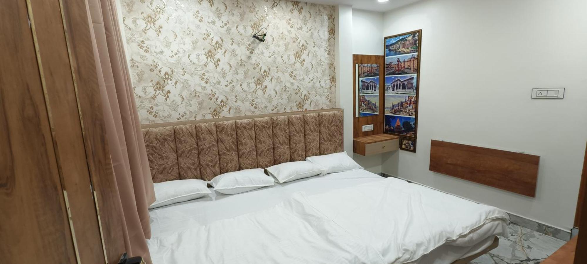 Hotel Malay Inn Ujjain Eksteriør bilde