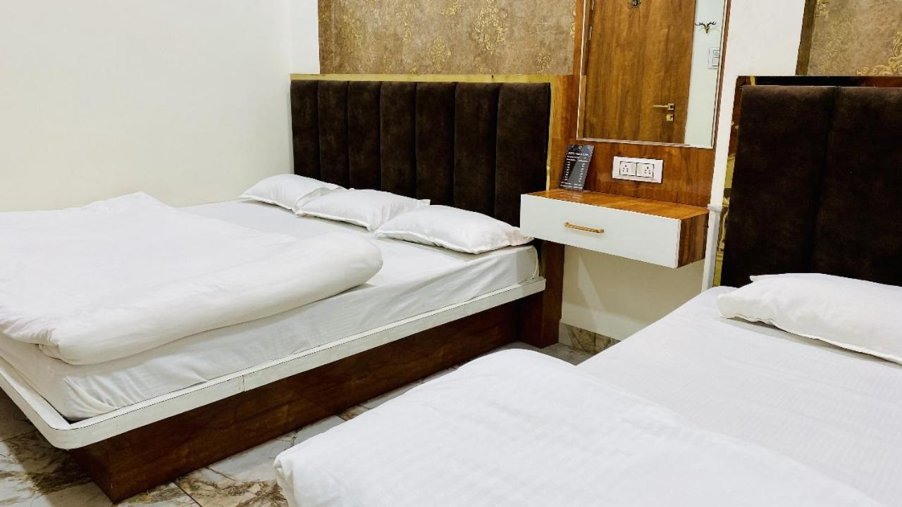 Hotel Malay Inn Ujjain Eksteriør bilde