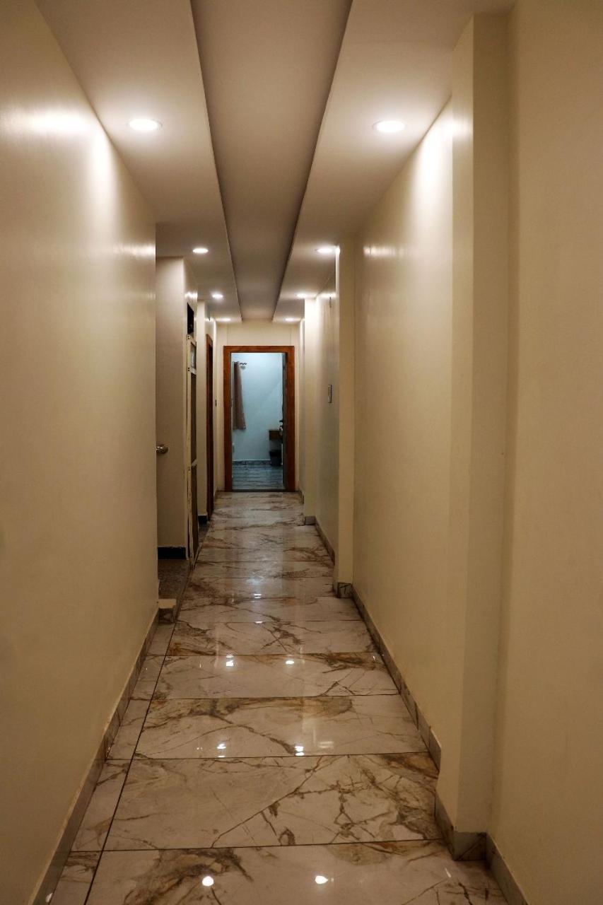 Hotel Malay Inn Ujjain Eksteriør bilde